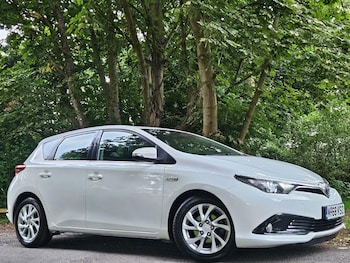 Toyota - Auris