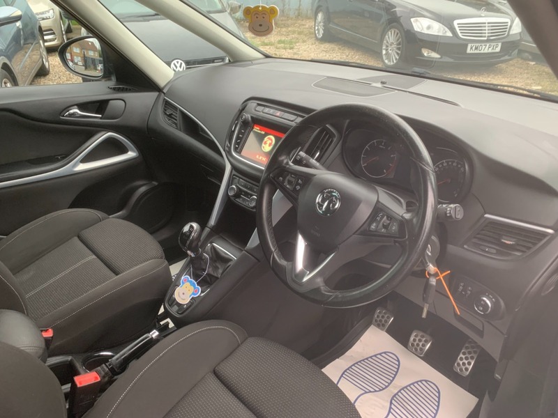 Used Vauxhall Zafira 2017 for sale - 77038642: Photo 17