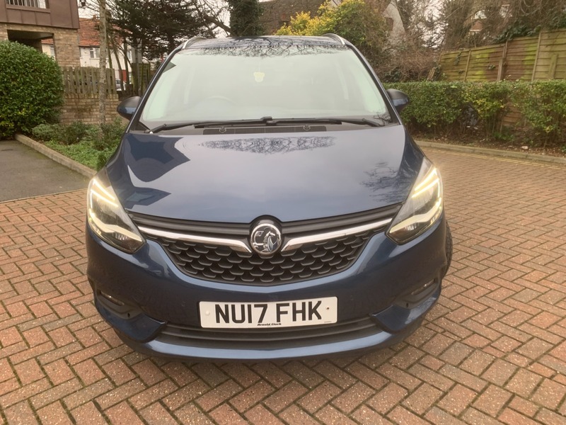Used Vauxhall Zafira 2017 for sale - 77038642: Photo 2