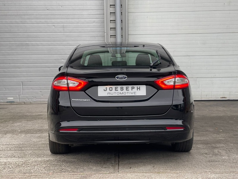 Used Ford Mondeo 2016 for sale - 76267579: Photo 2