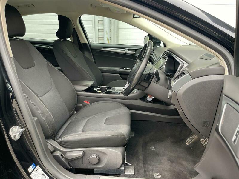 Used Ford Mondeo 2016 for sale - 76267579: Photo 7