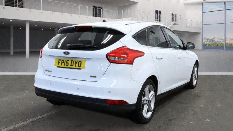Used Ford Focus 2015 for sale - 76784628: Photo 4