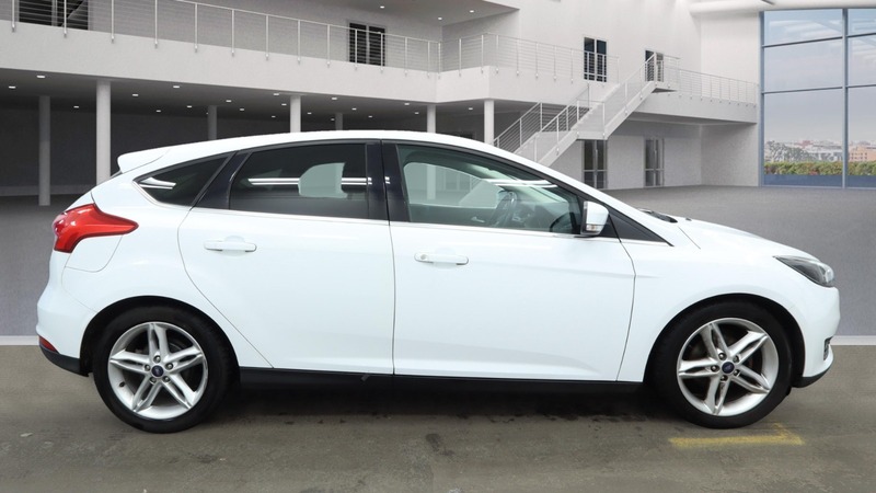 Used Ford Focus 2015 for sale - 76784628: Photo 6