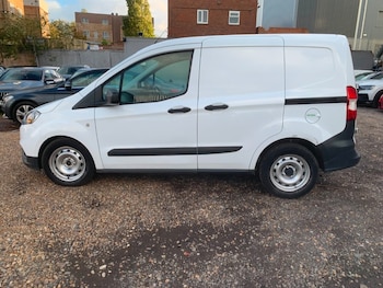 Used Ford Transit Courier 2020 for sale - 76211038: Photo