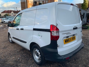 Used Ford Transit Courier 2020 for sale - 76211038: Photo