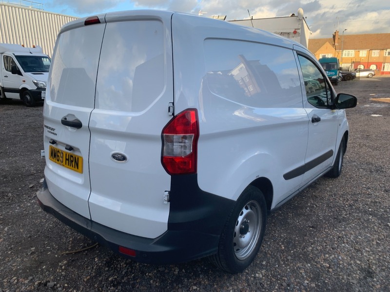 Used Ford Transit Courier 2020 for sale - 76211038: Photo 6