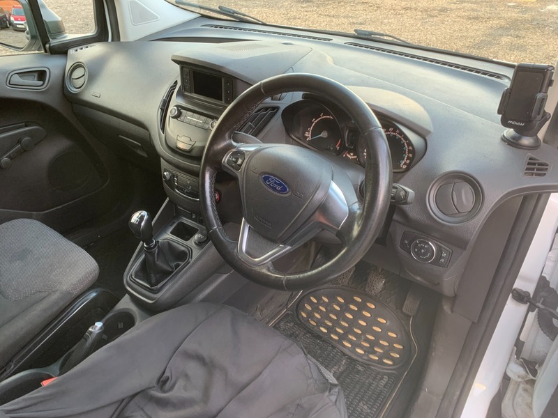 Used Ford Transit Courier 2020 for sale - 76211038: Photo 9