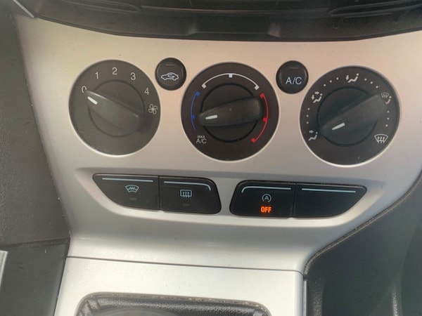 Used Ford Focus 2013 for sale - 76211032: Photo 24