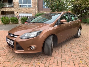 Used Ford Focus 2013 for sale - 76211032: Photo 3