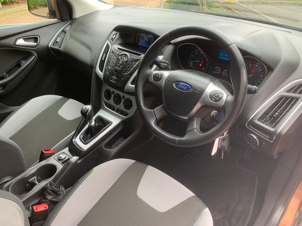 Used Ford Focus 2013 for sale - 76211032: Photo 9