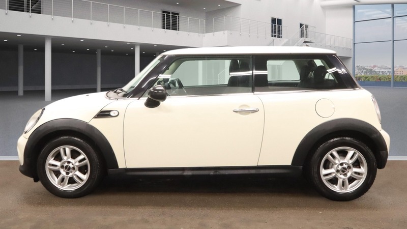 Used MINI One 2010 for sale - 77189028: Photo 6
