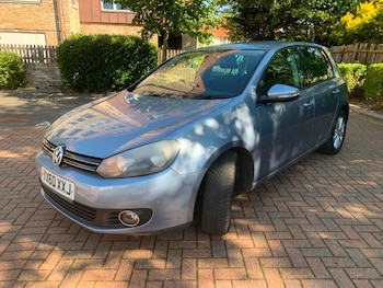 Used Volkswagen Golf 2010 for sale - 75961788: Photo