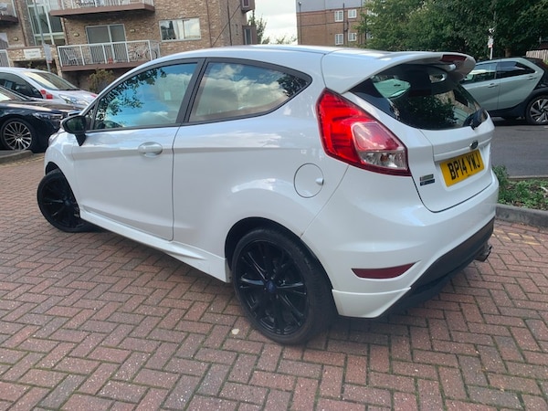 Used Ford Fiesta 2014 for sale - 75620226: Photo 5
