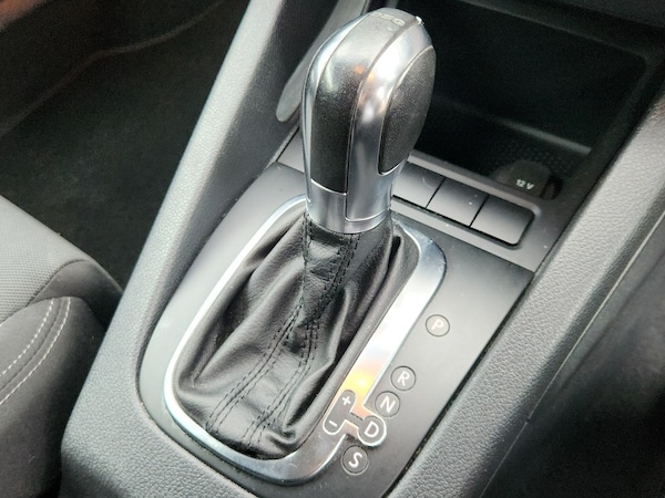 Used Volkswagen Scirocco 2011 for sale - 76267559: Photo 22