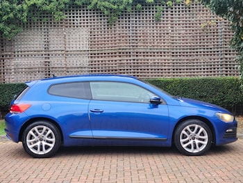 Used Volkswagen Scirocco 2011 for sale - 76267559: Photo