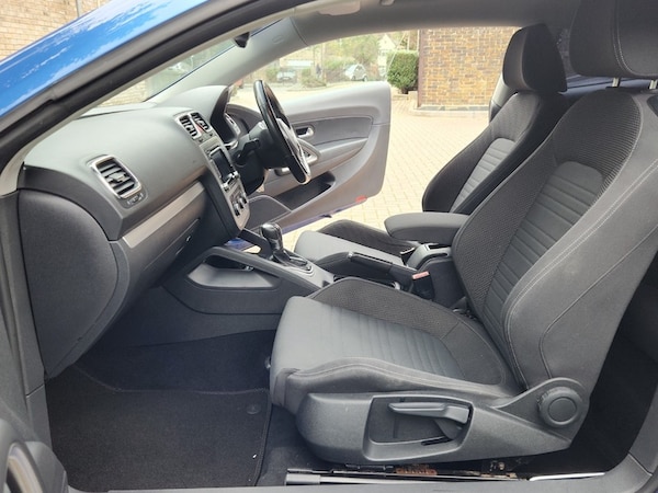 Used Volkswagen Scirocco 2011 for sale - 76267559: Photo 4
