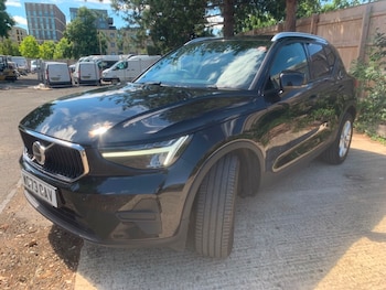 Used Volvo XC40 2023 for sale - 79090762: Photo