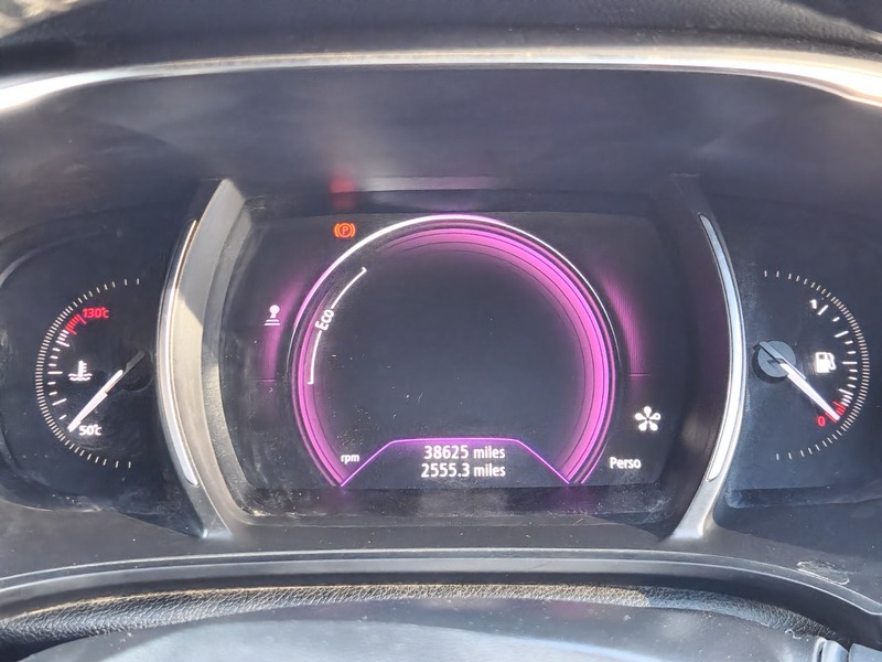 Used Renault Megane 2017 for sale - 76256929: Photo 6