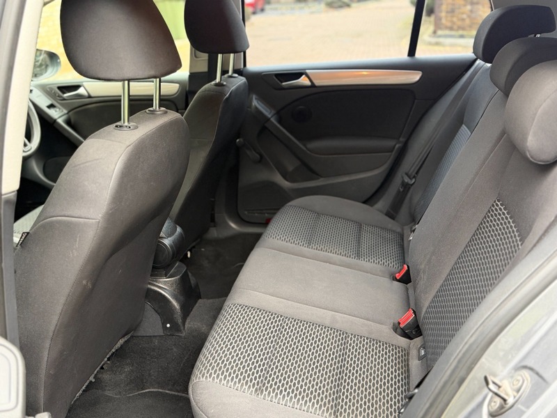 Used Volkswagen Golf 2012 for sale - 76547428: Photo 12