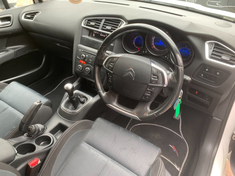 Used Citroen C4 2012 for sale - 76057168: Photo 9