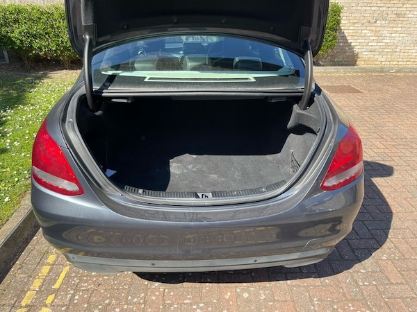 Used Mercedes-Benz C-Class 2016 for sale - 75340847: Photo 11