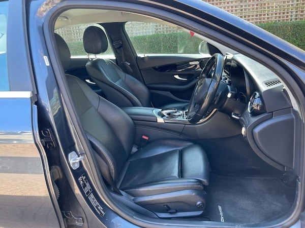 Used Mercedes-Benz C-Class 2016 for sale - 75340847: Photo 3
