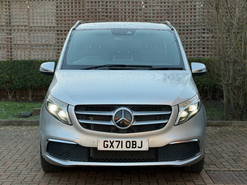 Used Mercedes-Benz V-Class 2021 for sale - 77096804: Photo 2