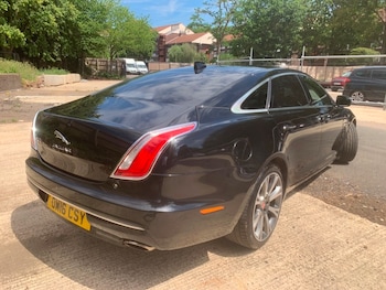 Used Jaguar XJ 2016 for sale - 79032840: Photo