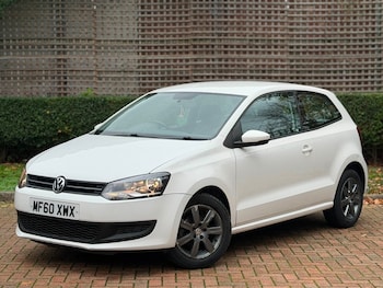 Used Volkswagen Polo 2010 for sale - 76407170: Photo