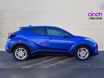 Used Toyota C-HR 2022 for sale - 76738228: Photo