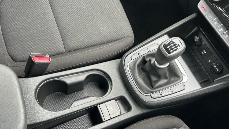 Used Hyundai KONA 2022 for sale - 76023218: Photo 28