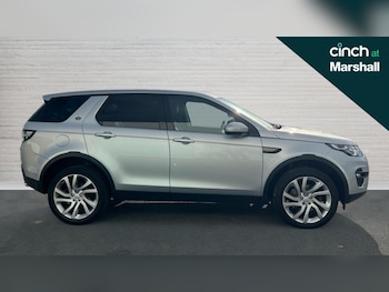 Used Land Rover Discovery Sport 2017 for sale - 76445076: Photo