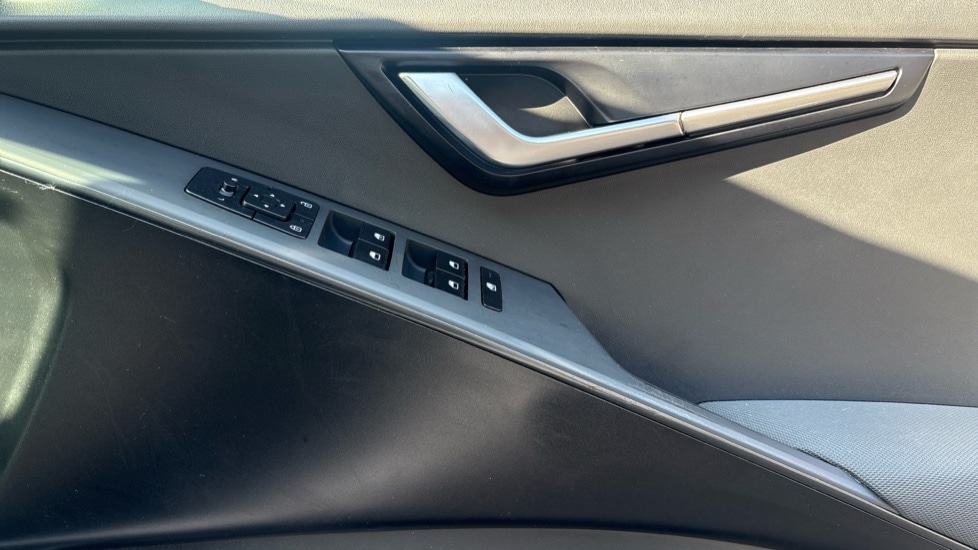 Used Kia Niro 2022 for sale - 76507661: Photo 30