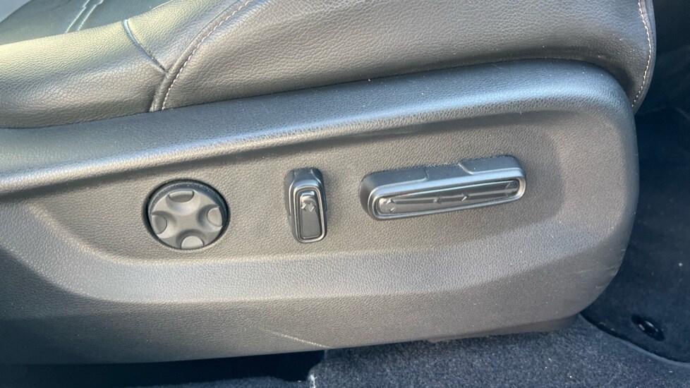 Used Honda CR-V 2023 for sale - 76871615: Photo 31