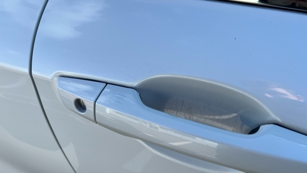 Used Honda CR-V 2023 for sale - 76871615: Photo 42