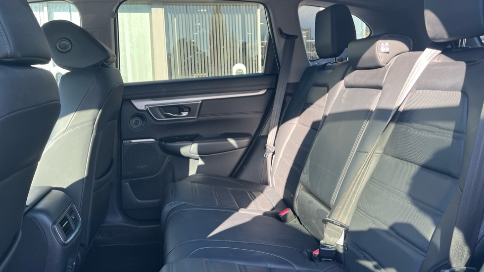 Used Honda CR-V 2023 for sale - 76871615: Photo 8