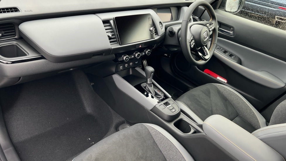 Used Honda Jazz 2025 for sale - 76871660: Photo 2