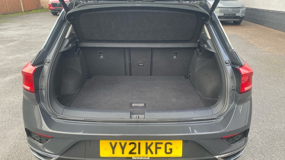 Used Volkswagen T-Roc 2021 for sale - 76872801: Photo 15
