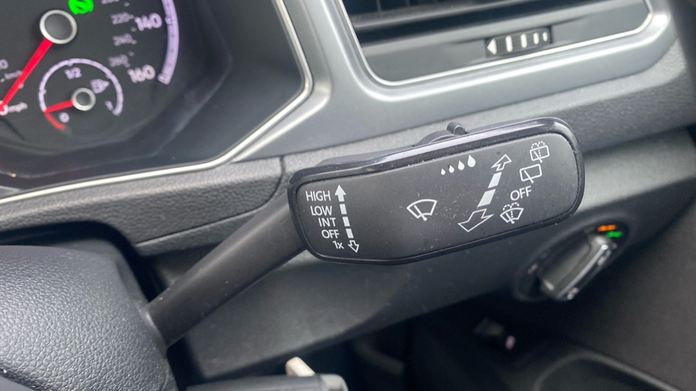 Used Volkswagen T-Roc 2021 for sale - 76872801: Photo 26