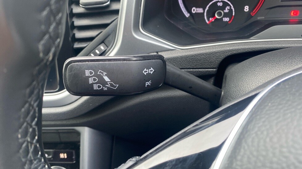 Used Volkswagen T-Roc 2021 for sale - 76872801: Photo 27