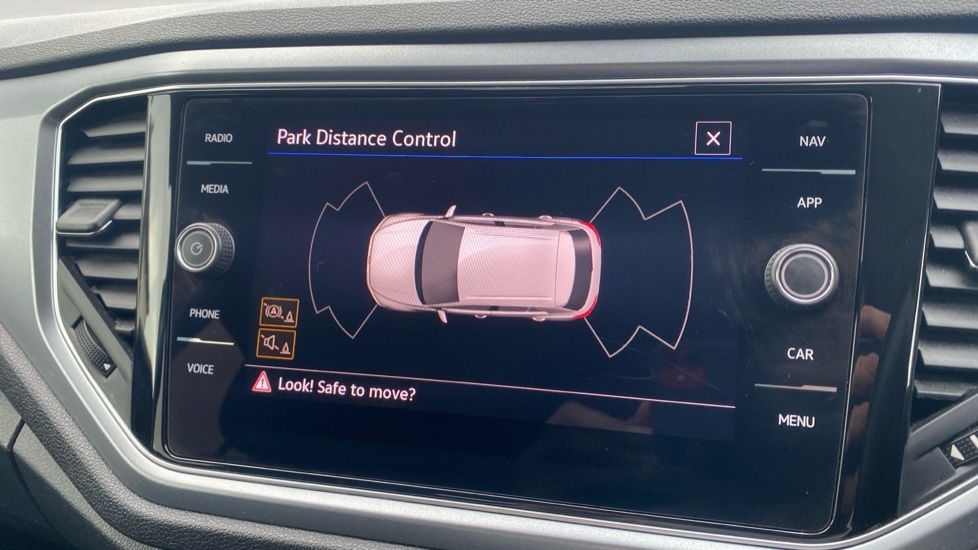 Used Volkswagen T-Roc 2021 for sale - 76872801: Photo 28