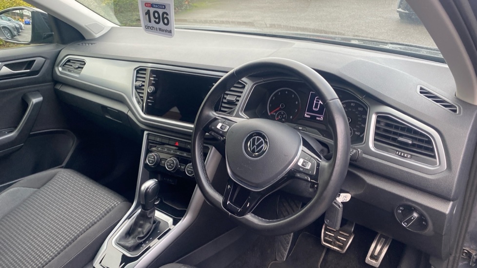 Used Volkswagen T-Roc 2021 for sale - 76872801: Photo 9