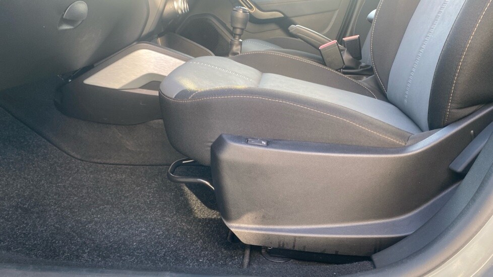 Used Dacia Duster 2023 for sale - 76872831: Photo 34