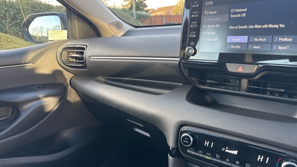 Used Mazda Mazda2 HYBRID 2022 for sale - 76874023: Photo 22