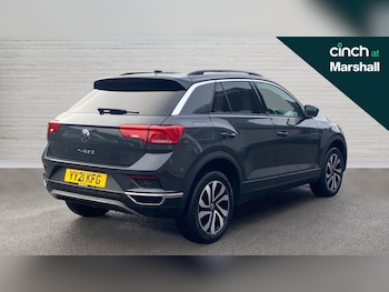 Used Volkswagen T-Roc 2021 for sale - 76684213: Photo