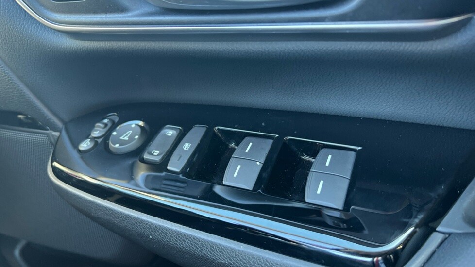 Used Honda CR-V 2022 for sale - 76234165: Photo 29