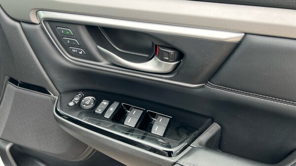 Used Honda CR-V 2022 for sale - 76234165: Photo 29