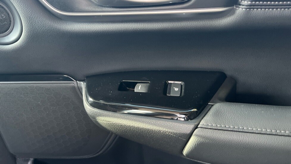 Used Honda CR-V 2022 for sale - 76234165: Photo 42