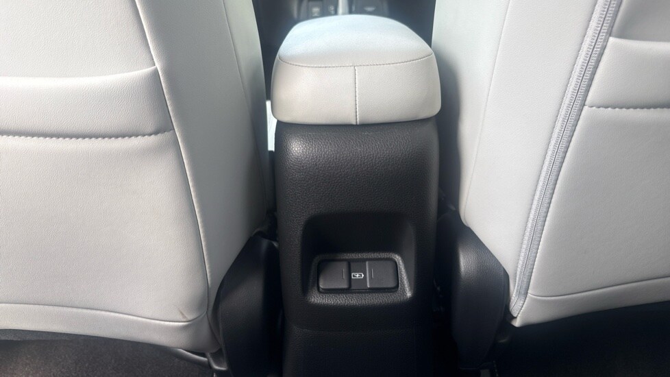 Used Honda Jazz 2021 for sale - 76007874: Photo 32