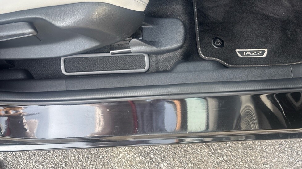 Used Honda Jazz 2021 for sale - 76007874: Photo 37